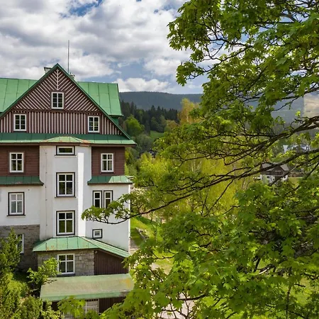 Astoria Špindlerŭv Mlýn