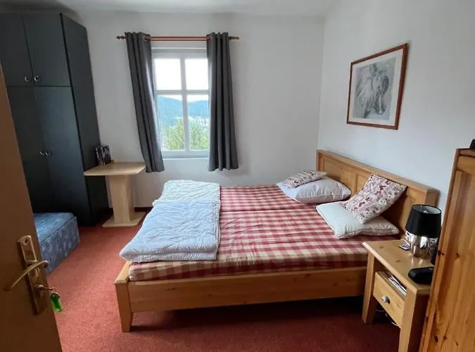 招待所 Astoria 3*