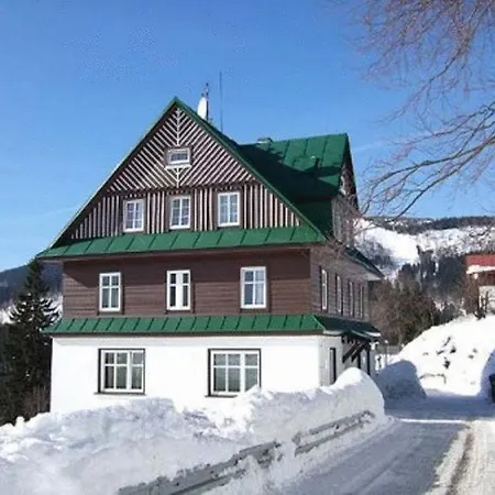 בית הארחה Astoria Špindlerŭv Mlýn